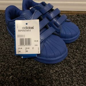 Brand new pair of Adidas for boys size 12 1/2